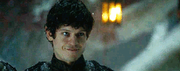 ramsay-bolton-game-of-thrones-38490031-500-200